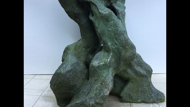 Raphael Reizel De Vittori
“Amadriadi“
Scultura in terracotta refrattaria con ossidi
cm 40x35
Mostra Atelier Capricorno “Spirito verde” anno 2015