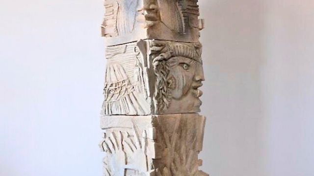 Gabriella Barioni
“Violenza sulla donna”
scultura
refrattario con ossidi
Mostra Atelier Capricorno
“La Musa Terra”
MIDEC Laveno anno 2009